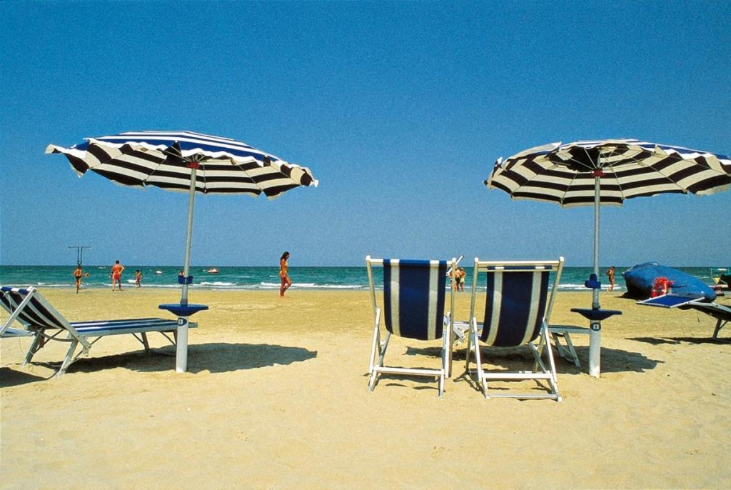 Villaggio Camping Europa Сотомарина Екстериор снимка